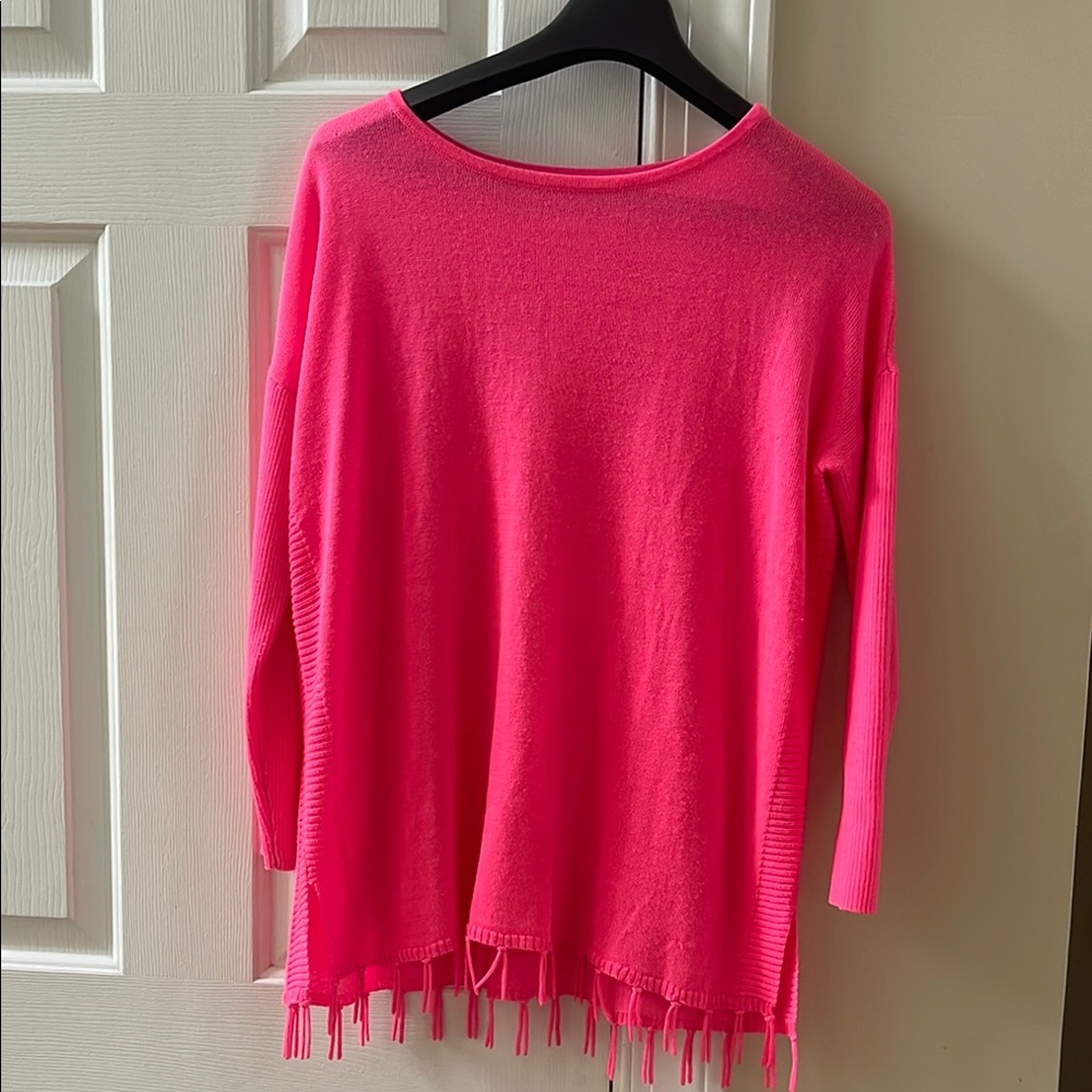 Lilly Pulitzer girl’s sweater size XL (12-14)